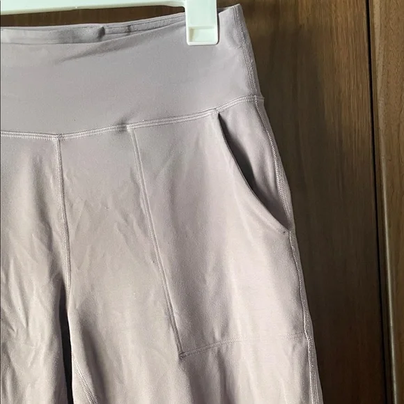 lululemon athletica align joggers - Picture 3 of 7